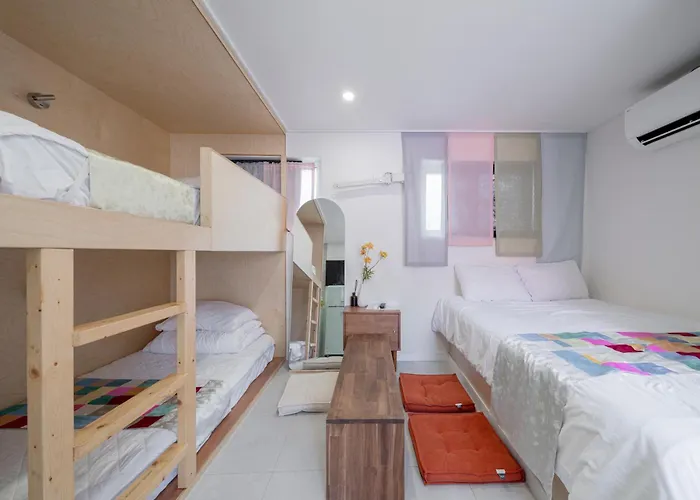 Ikseon Atelier Albergue Seul